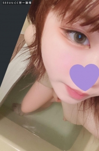 ~~~~~~~~ 大一美女 自慰自拍